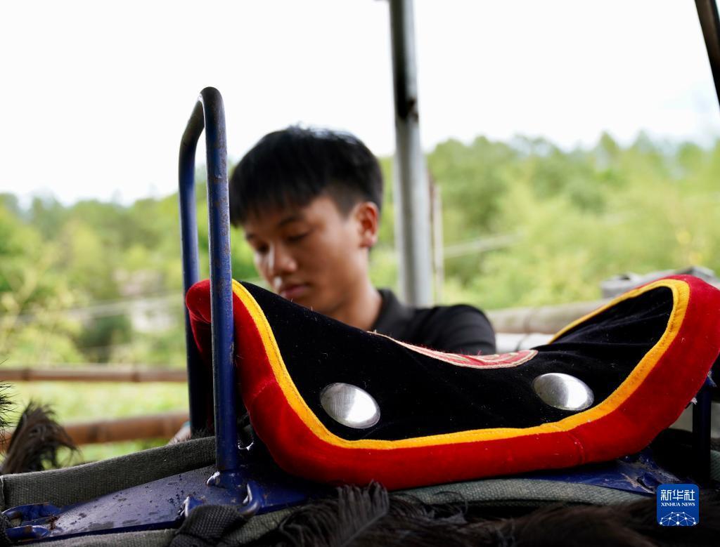 威尼斯在线官方网站